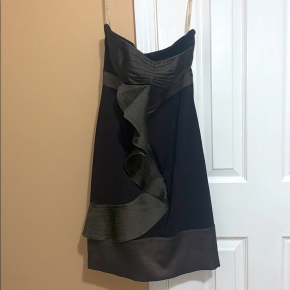 Dress - Picture 1 of 1